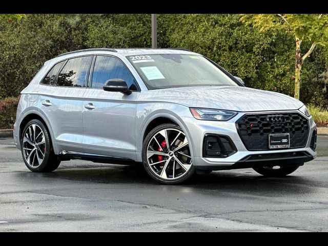 2023 Audi SQ5 Premium Plus