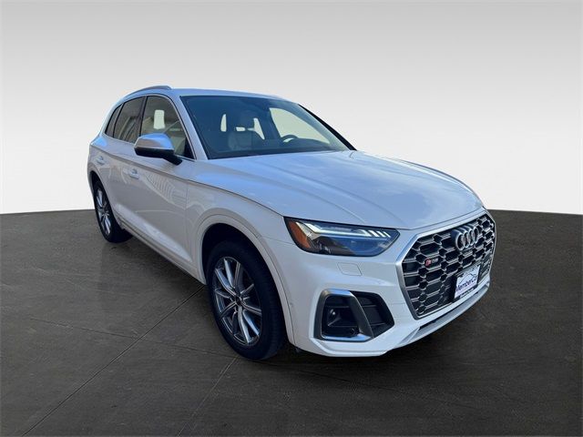 2023 Audi SQ5 Prestige