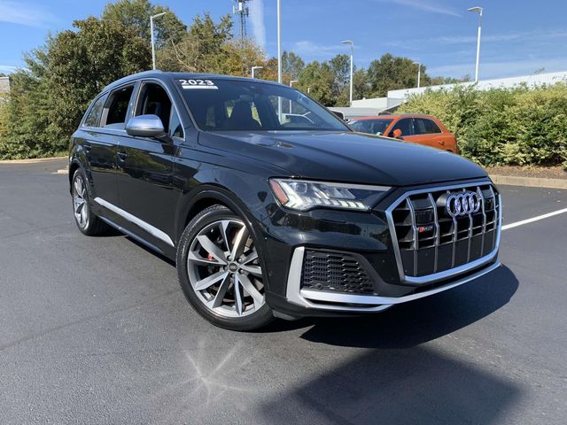 2023 Audi SQ7 Prestige