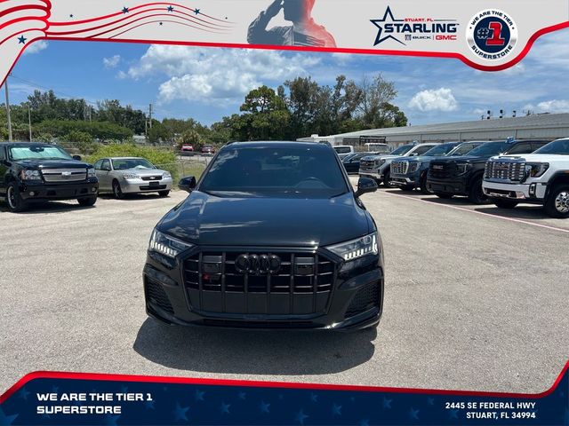 2023 Audi SQ7 Premium Plus