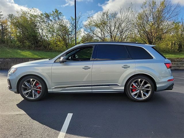 2023 Audi SQ7 Premium Plus