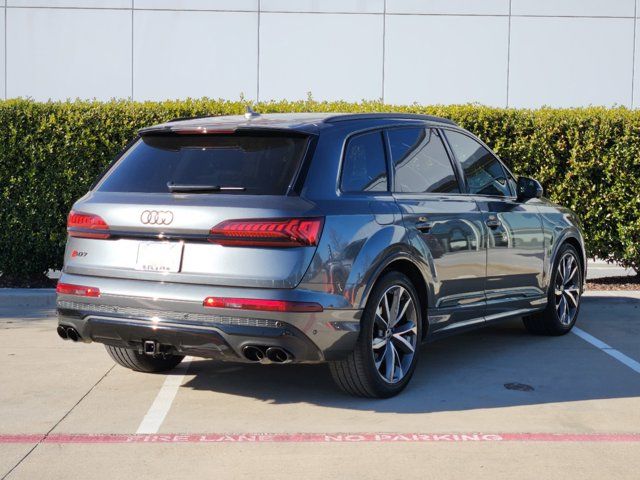 2023 Audi SQ7 Prestige