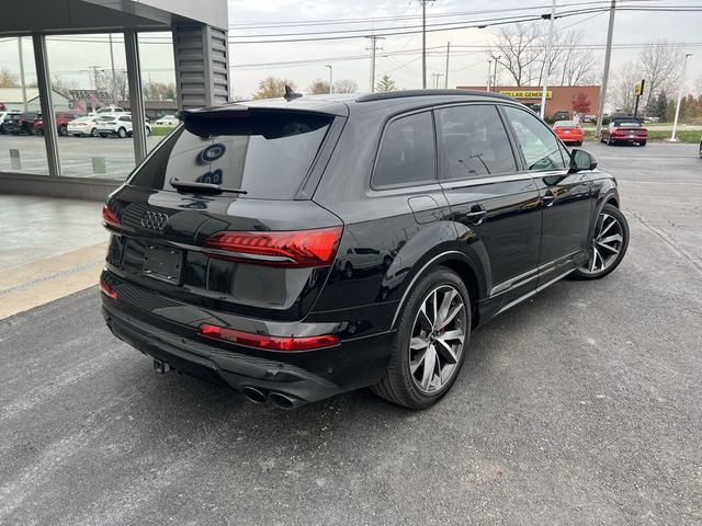 2023 Audi SQ7 Prestige