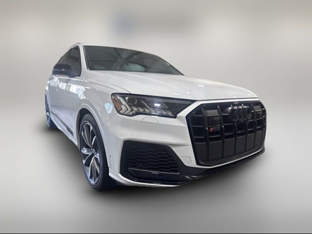 2023 Audi SQ7 Prestige