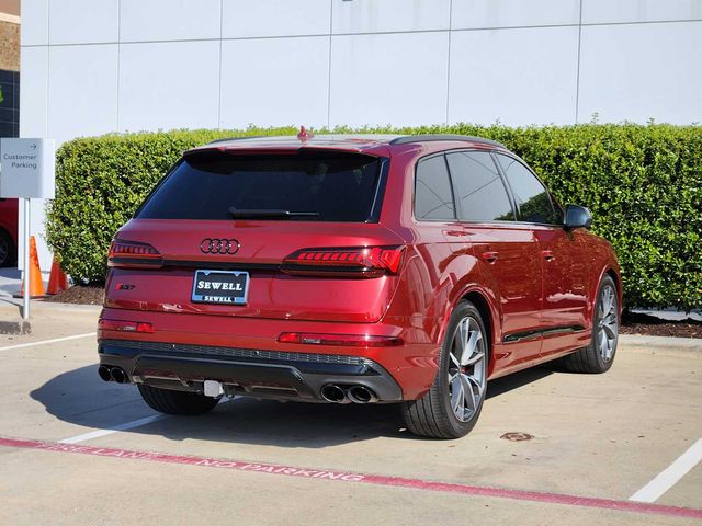 2023 Audi SQ7 Prestige