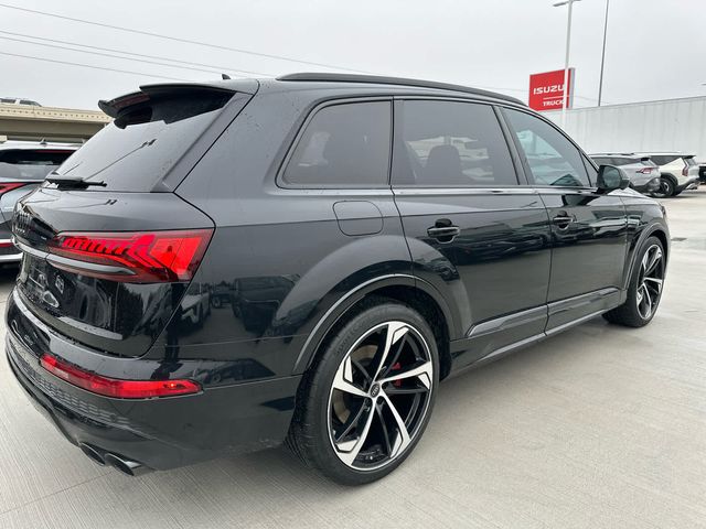 2023 Audi SQ7 Prestige