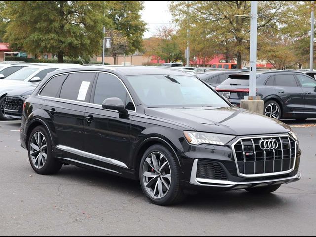 2023 Audi SQ7 Prestige