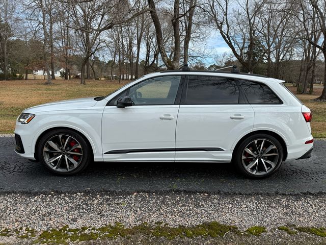 2023 Audi SQ7 Prestige