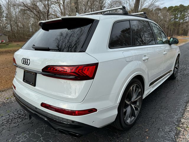 2023 Audi SQ7 Prestige