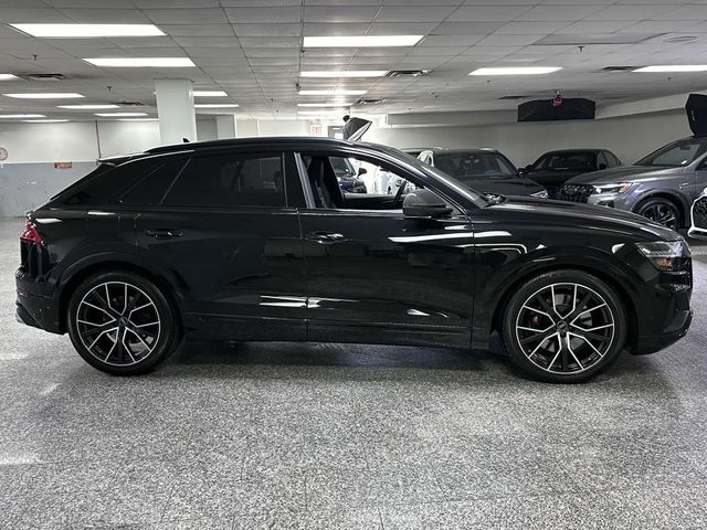 2023 Audi SQ8 Prestige