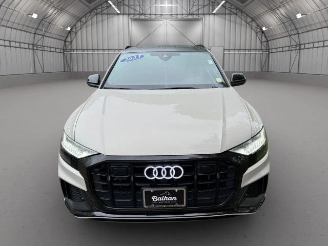 2023 Audi SQ8 Premium Plus