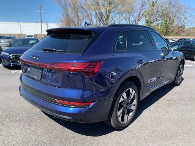 2023 Audi e-tron Premium