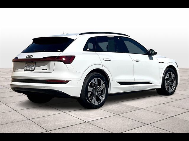 2023 Audi e-tron Premium
