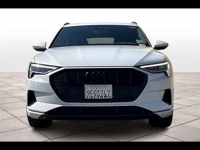 2023 Audi e-tron Premium