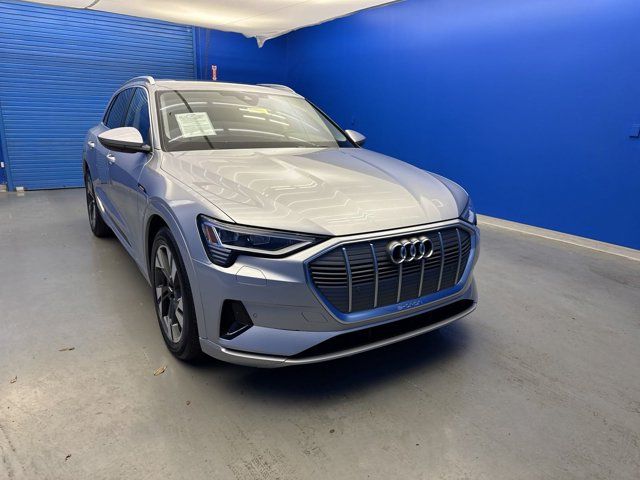 2023 Audi e-tron Premium