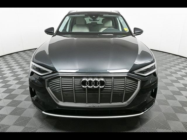 2023 Audi e-tron Premium Plus
