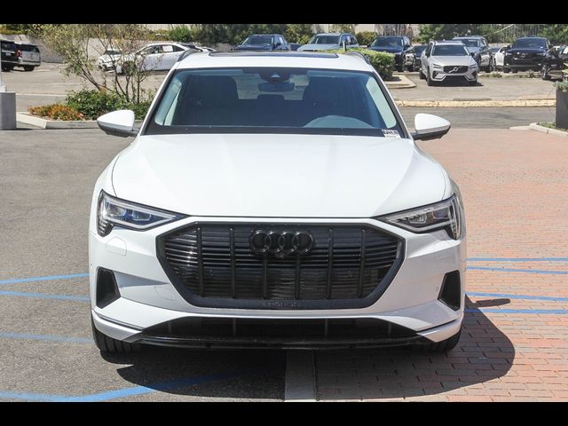 2023 Audi e-tron Premium Plus