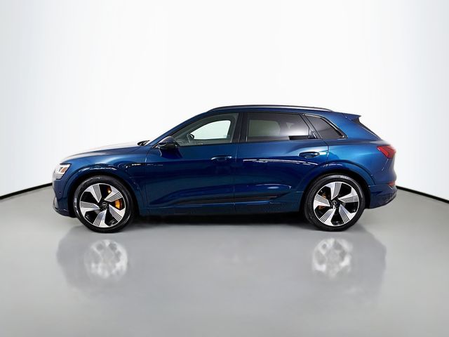 2023 Audi e-tron Premium Plus