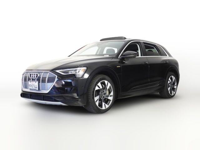 2023 Audi e-tron Premium Plus