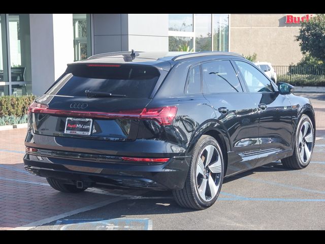2023 Audi e-tron Premium Plus