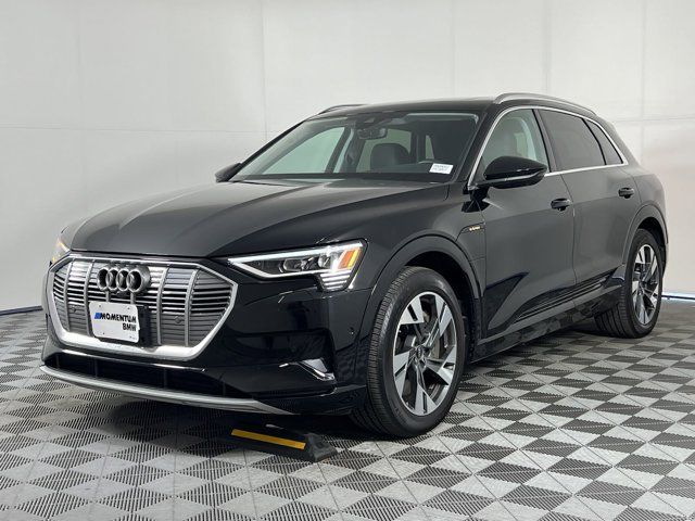 2023 Audi e-tron Premium Plus