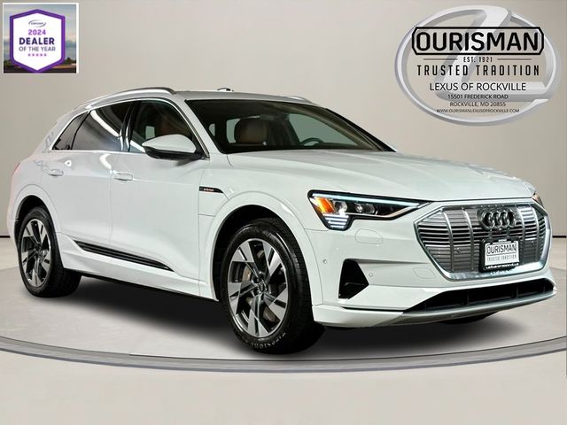 2023 Audi e-tron Premium Plus