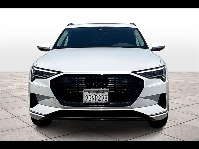 2023 Audi e-tron Premium Plus