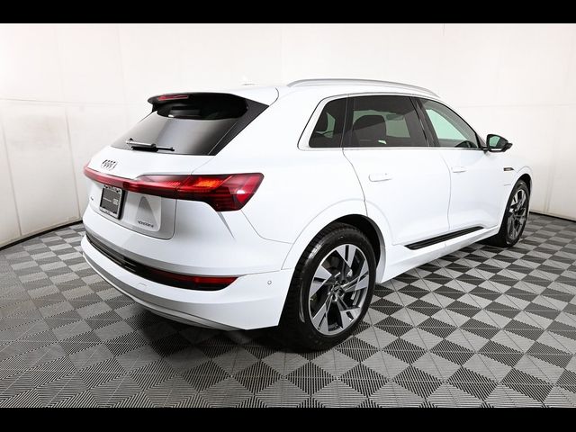 2023 Audi e-tron Premium Plus