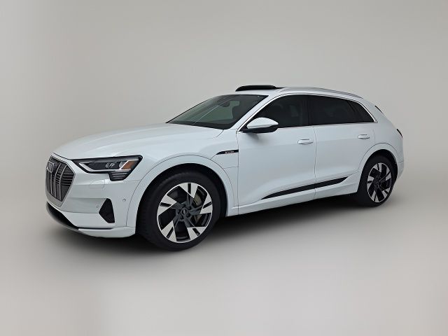 2023 Audi e-tron Premium Plus