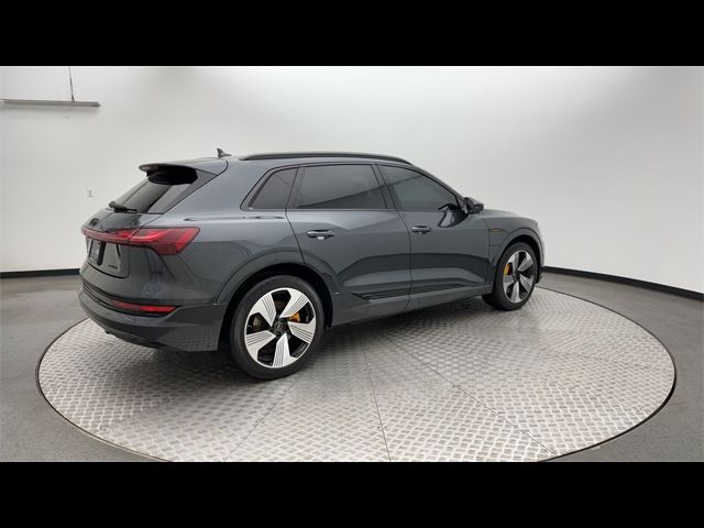 2023 Audi e-tron Premium Plus