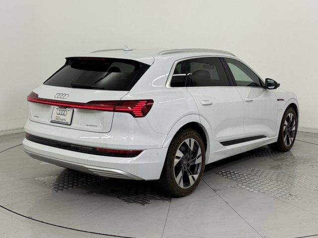 2023 Audi e-tron Premium Plus