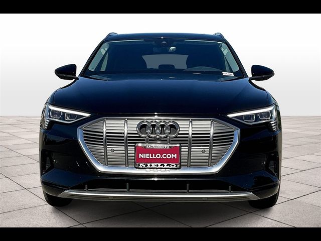 2023 Audi e-tron Premium Plus