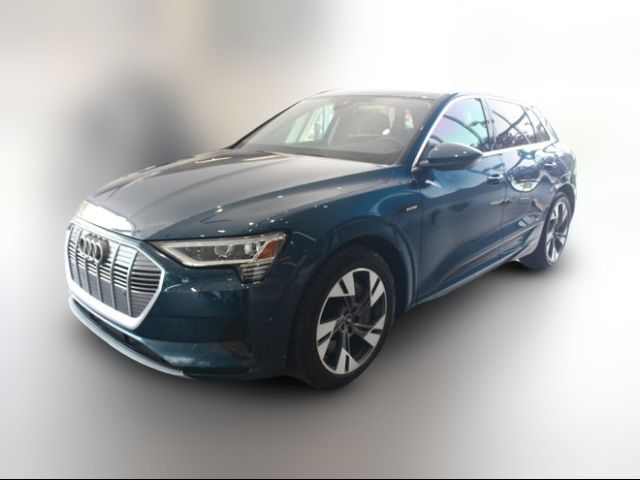 2023 Audi e-tron Premium Plus
