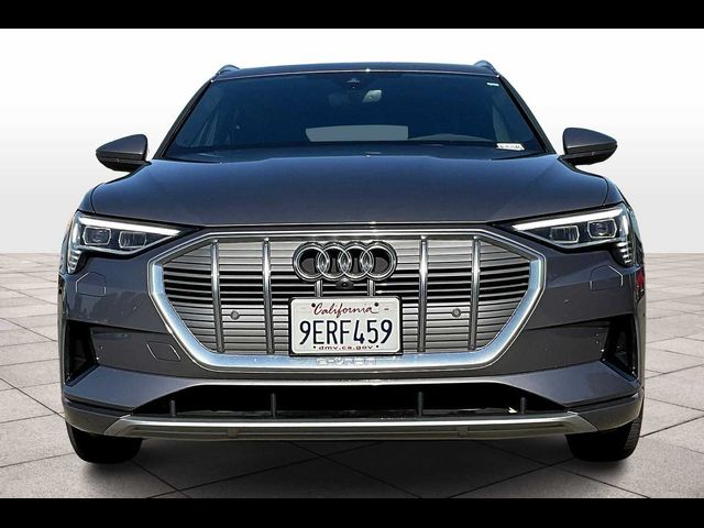 2023 Audi e-tron Premium Plus