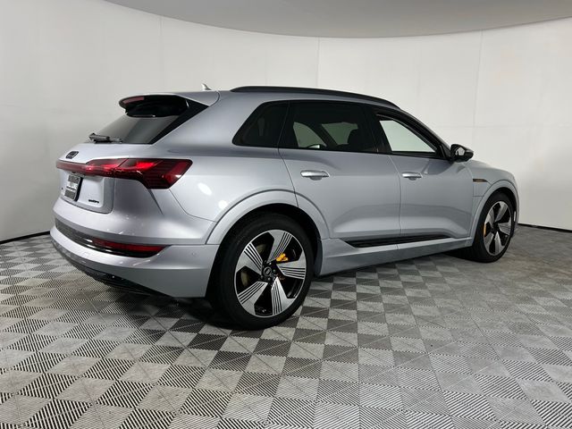 2023 Audi e-tron Premium Plus