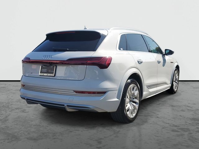 2023 Audi e-tron S Premium Plus
