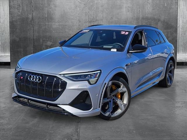 2023 Audi e-tron S Prestige