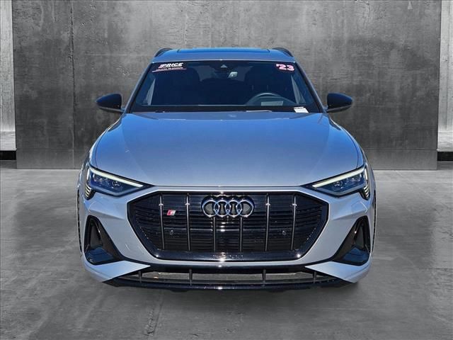 2023 Audi e-tron S Prestige