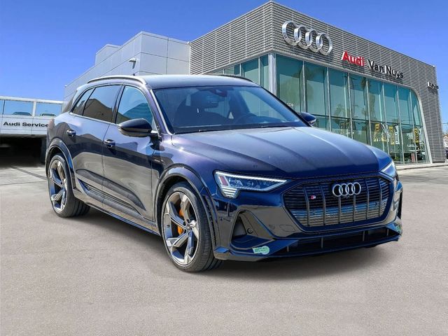 2023 Audi e-tron S Prestige
