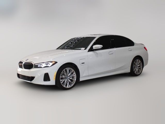 2023 BMW 3 Series 330e