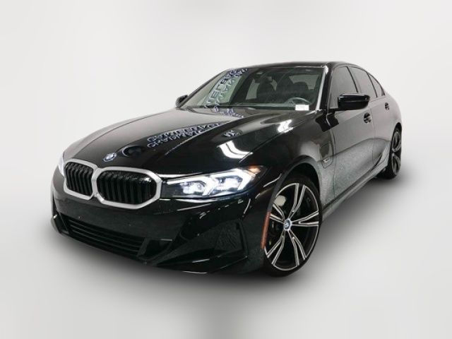 2023 BMW 3 Series 330e