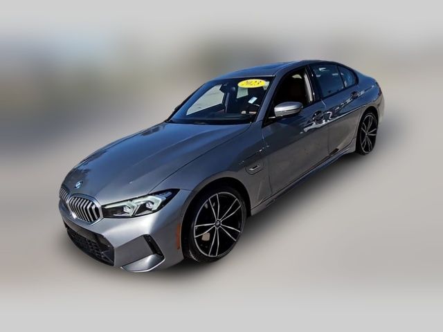 2023 BMW 3 Series 330e