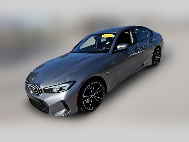 2023 BMW 3 Series 330e