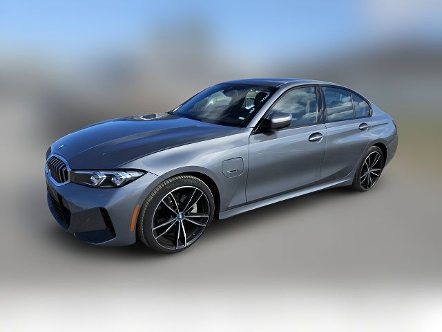 2023 BMW 3 Series 330e