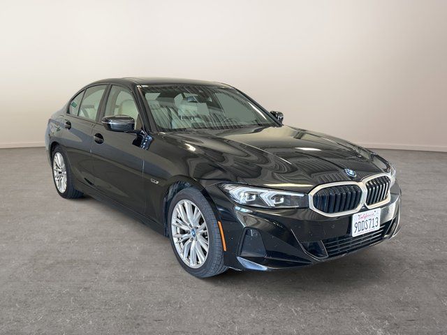 2023 BMW 3 Series 330e