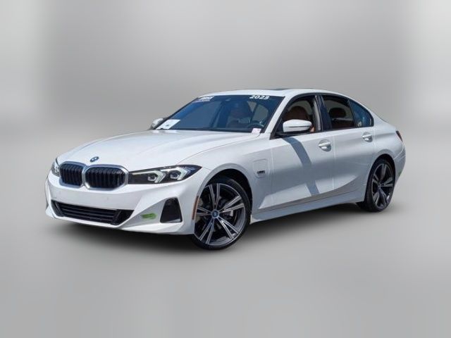 2023 BMW 3 Series 330e