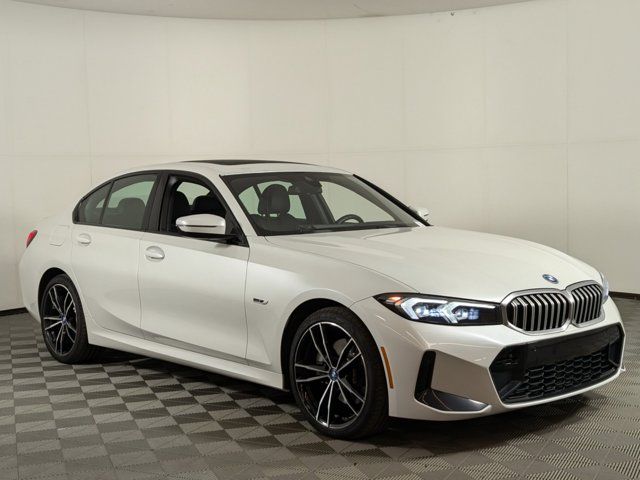 2023 BMW 3 Series 330e