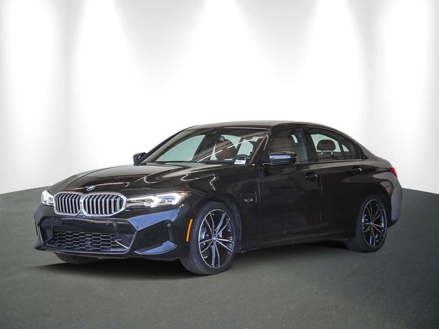 2023 BMW 3 Series 330e