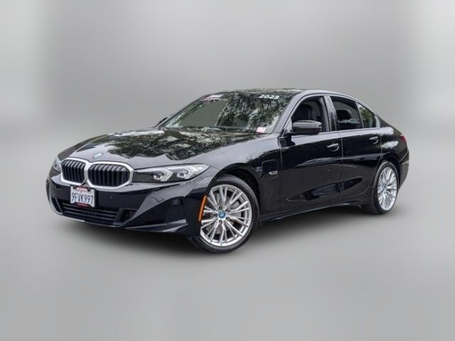 2023 BMW 3 Series 330e