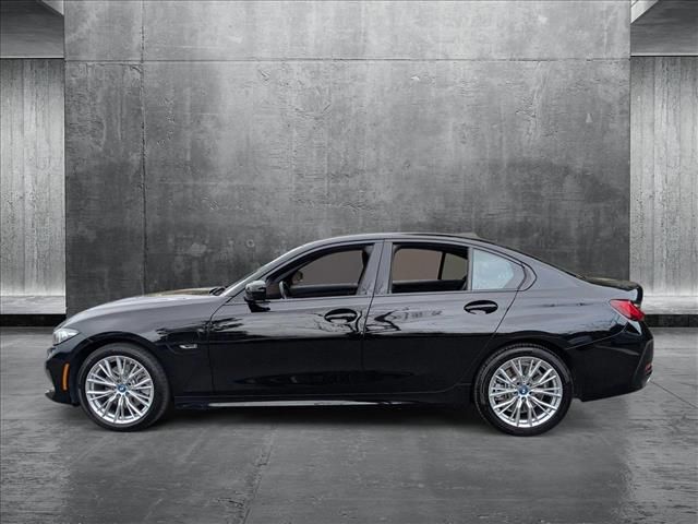 2023 BMW 3 Series 330e